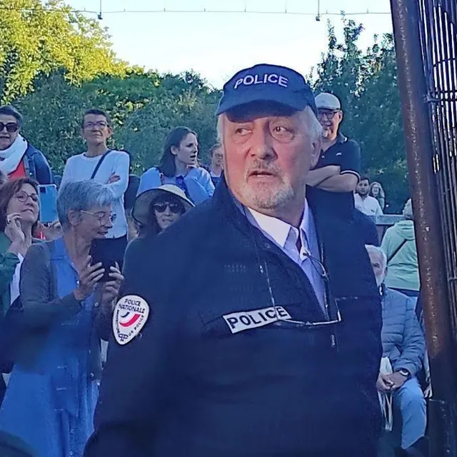 Rennes. L’ancien maire Daniel Delaveau crée la surprise à l’inauguration de La volière Rennes