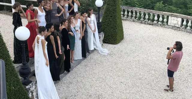 photo  miss pays de la loire sera élue ce samedi à château-gontier. l’an passé, les candidates s’étaient également retrouvées à château-gontier.  &copy;  archives co 