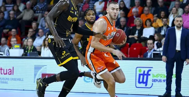 photo  tres tinkle a été l’un des grands artisans de l’excellente entrée en matière du msb contre fos-sur-mer.  &copy;  le maine libre – yvon loue 