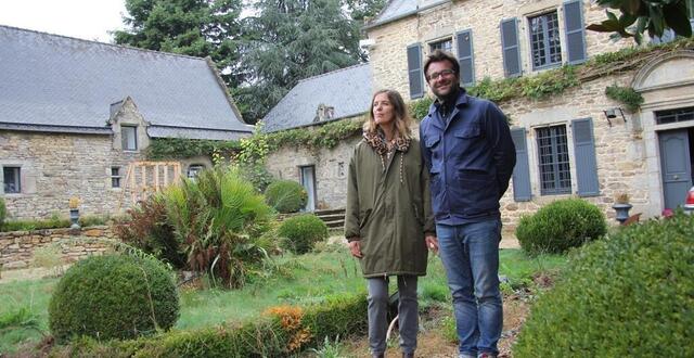 photo  aurélie tinel et son conjoint vincent gazaigne ont eu un coup de cœur pour le manoir de gouézac à grand-champ. ils ont créé la société événementielle moments particuliers et transforment totalement la propriété.  ©  ouest-france 