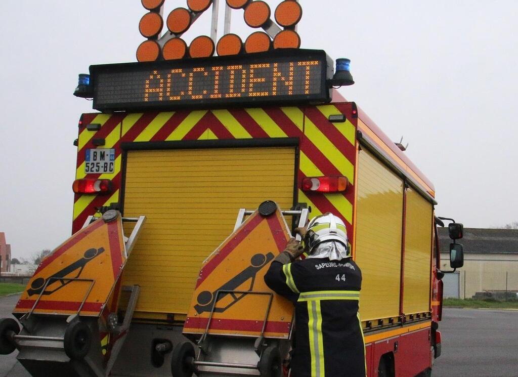 Un homme de 44 ans meurt dans une collision frontale à Plessé, au