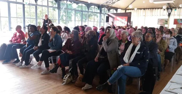 photo  les bénévoles du secours catholique vont définir les perspectives pour l’année.  &copy;  ouest-france 