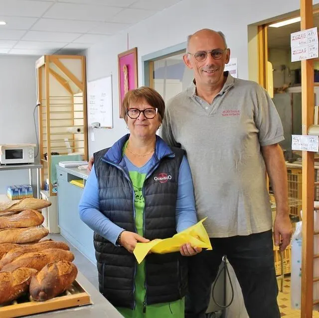 photo murielle thiélin, en retraite, continuait de donner occasionnellement un coup de main à son mari jacky dans le magasin.  ©  ouest-france