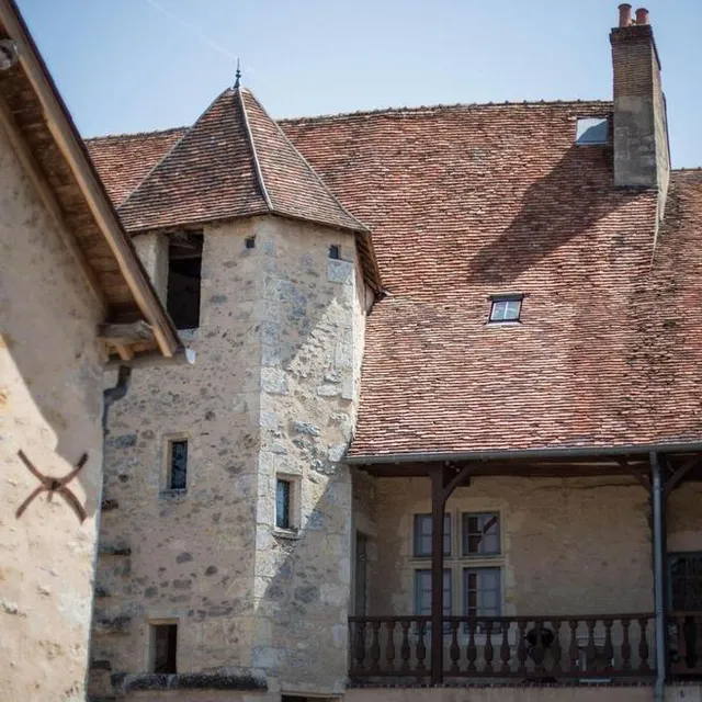 Château de La Ferté-Bernard (France, Sarthe) Delphine Grigné photo château de la ferté-bernard (france, sarthe) © delphine grigné