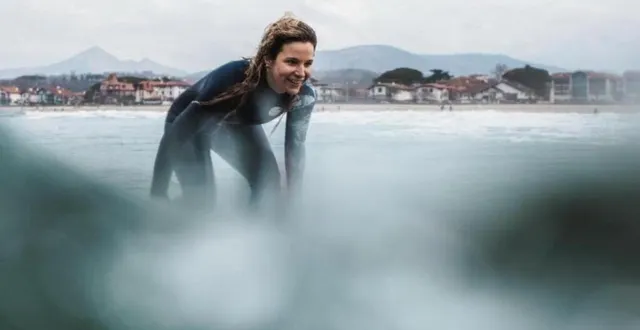 photo  manon lanza, fondatrice de la chaîne allonsrider sur youtube et amatrice de sports extrêmes.  &copy;  photo : manon lanza 