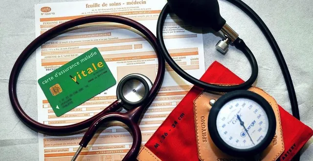 photo  au moins un tiers des étudiants renonceraient à des soins médicaux, pour des raisons financières, en particulier les soins dentaires et optiques.  &copy;  afp archives 