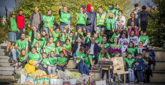 photo  le groupe des marcheurs des quartiers sud. photo jpl graphics.  &copy;  le maine libre 
