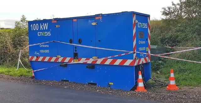 photo  des groupes électrogènes ont été installés pour maintenir l’alimentation électrique des riverains.  &copy;  ouest-france 