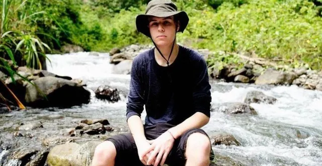 photo  le youtubeur sébastien frit a exploré la papouasie et participera au gp explorer le 8 octobre.  &copy;  photo : sébastien frit 