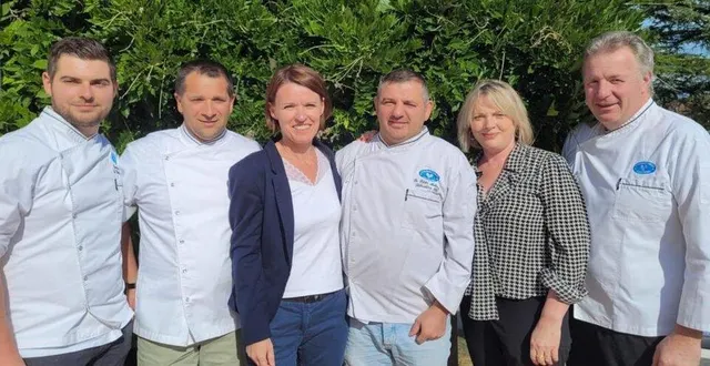 photo  xavier frenot, président, à droite, avec des membres du bureau.  &copy;  xavier frenot 