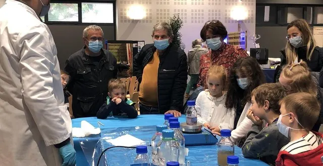 photo  l’an passé, l’atelier du chimiste avait retenu l’attention des petits mais aussi des grands visiteurs du village des sciences à sablé-sur-sarthe.  &copy;  archives ouest-france 