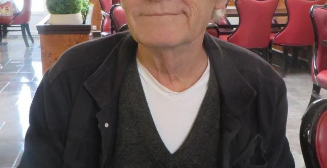 photo  éric chazot sort un recueil de poèmes après deux romans historiques.  &copy;  ouest-france 