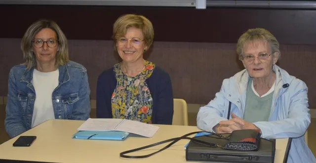 photo  le bureau de l’association de couture du chas à l’aiguille  &copy;  le maine libre 