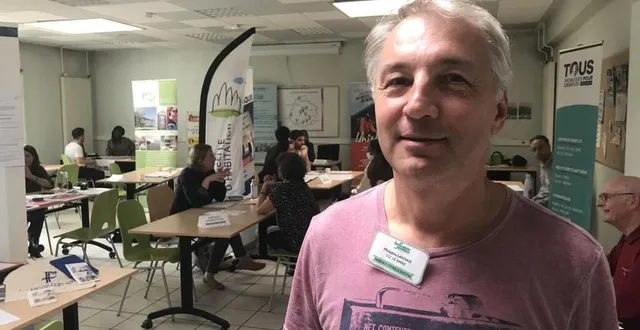 photo  philippe landais, animateur du réseau info jeunes, organisateur de l’événement.  &copy;  ouest-france 