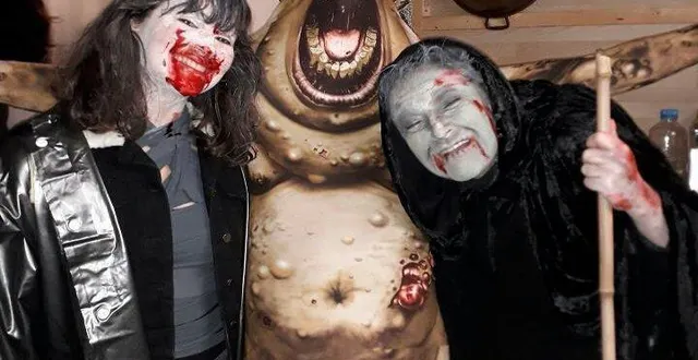 photo  les organisateurs déguisés pour l’occasion accueilleront les visiteurs pour la soirée halloween du 29 octobre.  &copy;  hervé frelon libre 