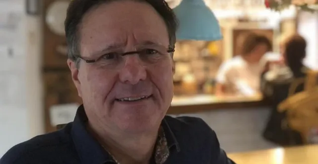 photo  à 64 ans, alain letondeur sort son troisième ouvrage, un roman policier situé au bistrot la maison à flers, dans l’orne.  &copy;  ouest-france 