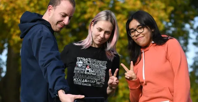 photo  de gauche à droite : benjamin aimé, svetlana et carol.  &copy;  ouest-france 