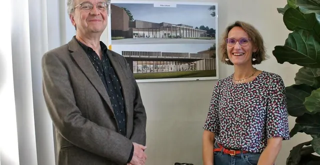 photo  françois zerna, nouveau directeur du conservatoire, et céline piron, nouvelle directrice de l’enfance et des sports, lundi 24 octobre 2022, à sablé-sur-sarthe.  &copy;  ouest-france 