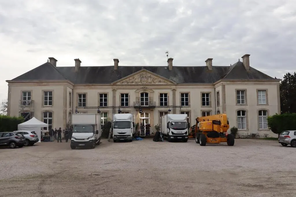 Quinéville. L’équipe du film Les Rois de la piste lève les voiles