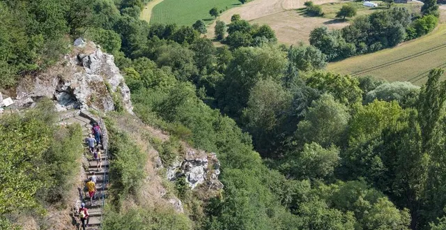 photo  le cirque de courossé, belvédère des mauges, est un site classé de la commune de la chapelle-saint-florent.  &copy;  d. drouet 