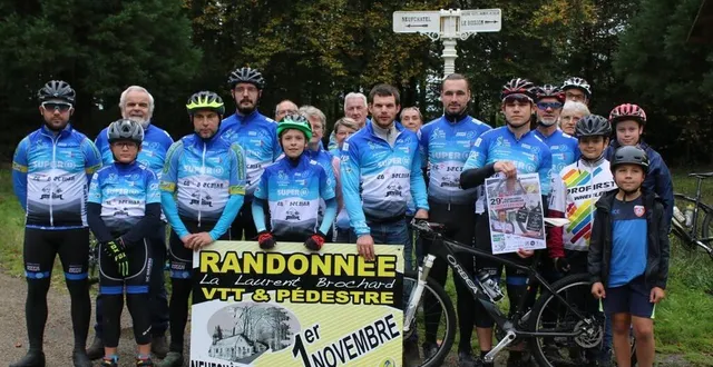photo  les membres du club au départ d’une reconnaissance des circuits de randonnée.  &copy;  ouest-france 