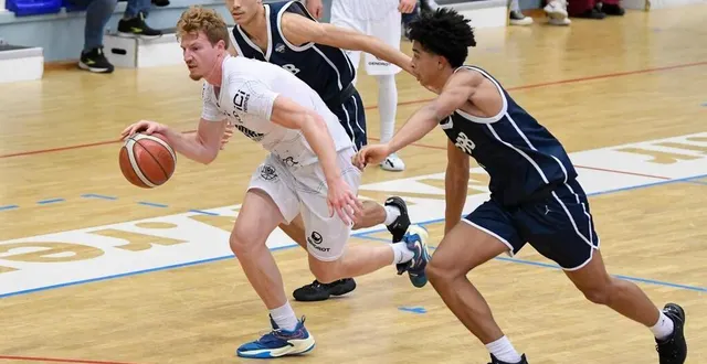 photo  léo behrend et les rennais se déplacent à poitiers, ce vendredi 28 octobre, en n1m.  &copy;  photo : jocelyne régent 