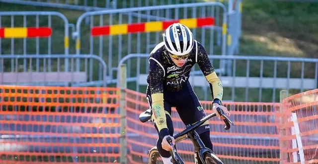 photo  xavier pains, vainqueur de la première manche du rmpro.?  &copy;  dr 