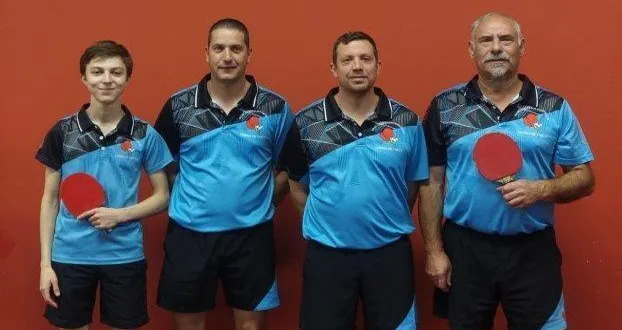 photo  de g. à dr : n. gesland, f. filoche, e. gypteau et c. leroy qui forment l’équipe 1, en prérégional.  &copy;  asm 