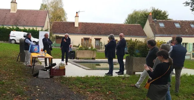 photo  philippe drillon, philippe auvray et serge cailly, lors de l’inauguration des travaux.  &copy;  ouest-france 