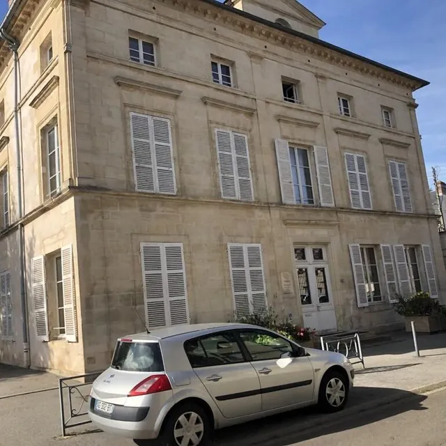 photo une partie des locaux du conservatoire danse, musique et théâtre, rue des anciens-lavoirs, à argentan (orne).  ©  ouest-france