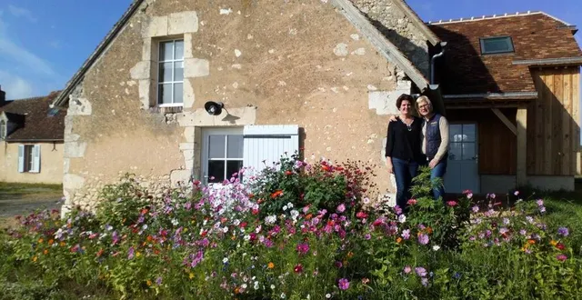 photo  florence et ulli peuvent maintenant héberger à proximité de leur restaurant du bistrot des écuries.  &copy;  ouest-france 