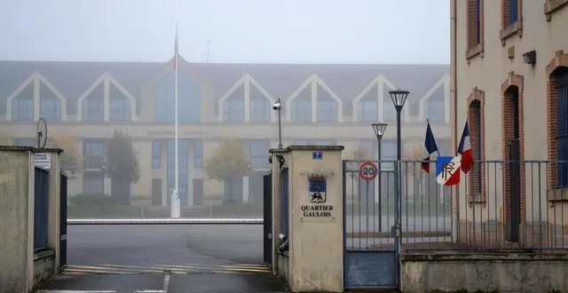 photo  le militaire de 27 ans, qui s’est suicidé, appartenait à l’escadron de gendarmerie mobile de mamers (sarthe).  &copy;  ouest-france 