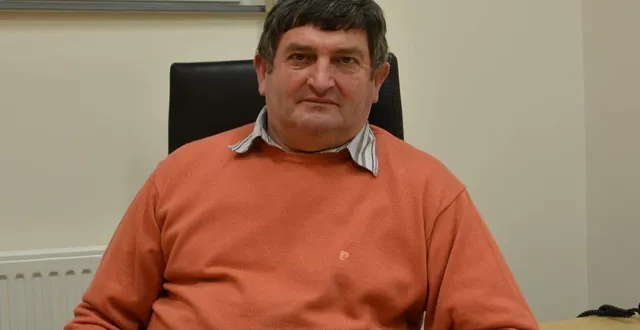 photo  michel marot, maire depuis mai 2005, est décédé, vendredi, à l’âge de 65 ans.  &copy;  ouest-france 