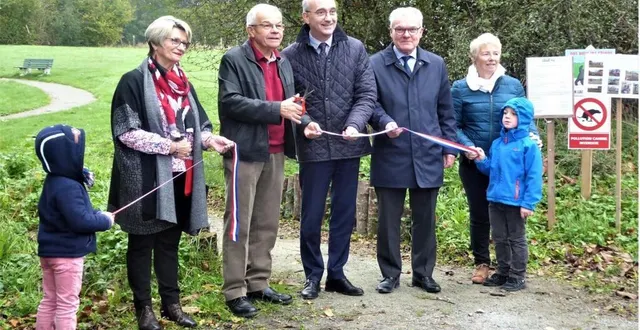 photo  pierre boulard entouré de marie-thérèse leroux, vice-présidente du conseil départemental, de jean-carles grelier, député, et de didier reveau, président de la cdc huisne sarthoise.  &copy;  le maine libre 