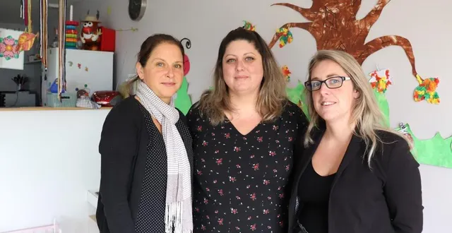photo  nora huet, anaïs deniau et ophélie coubard, de la mam le pays imaginaire, à mareil-sur-loir, vont bientôt s’installer dans un logement plus grand.  &copy;  ouest-france 