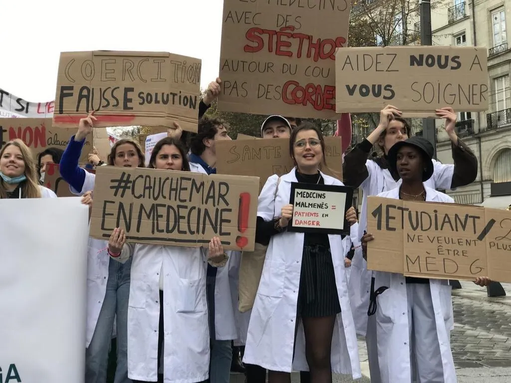 Nantes. « Futur médecin généraliste, pas larbin »