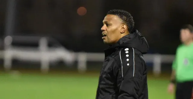 photo  yoann néris, l’entraîneur d’argentan.  &copy;  photo : archives joseph thouin 