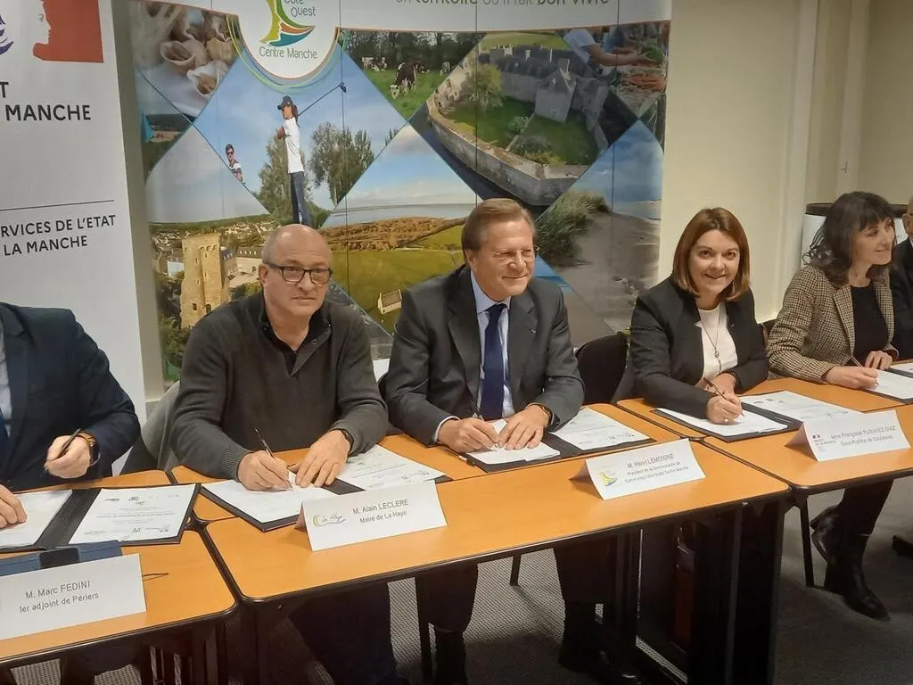 La Haye. Les élus veulent revitaliser le territoire et faire un effort sur le logement La Haye. Les élus veulent revitaliser le territoire et faire un effort sur le logement