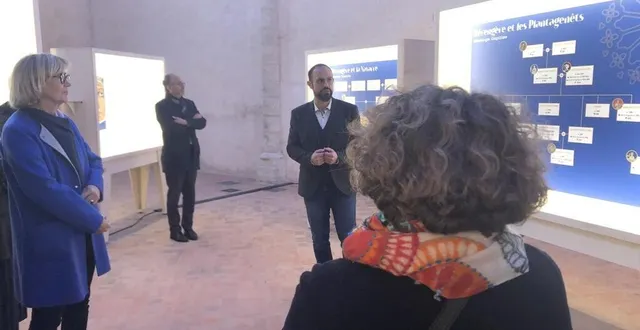 photo  vincent corriol, historien, a présenté l’histoire de la reine bérengère de navarre au sein des dynasties, lors du vernissage de l’exposition « bérengère, à la rencontre d’une reine », ce vendredi 18 novembre 2022, à l’abbaye de l’épau, à yvré-l’évêque (sarthe).  &copy;  ouest-france 