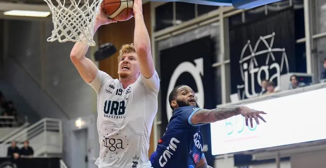 photo  leo behrend, meilleur marqueur du match avec 24 points.  &copy;  archives jocelyne régent 