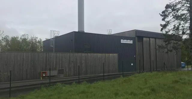photo  la chaufferie à bois de la ville de flers située dans le quartier saint-sauveur alimente le centre hospitalier jacques-monod en eau chaude et chauffage depuis août 2022.  &copy;  ouest-france 