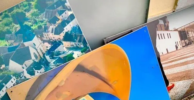 photo  les plus anciennes photos vont être vendues au marché de noël de saint-rémy.  &copy;  le maine libre 