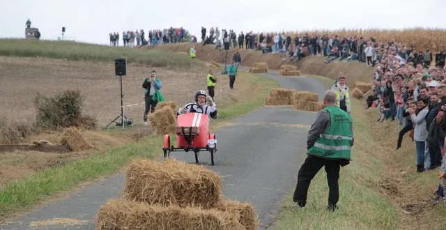 photo  à crosmières, en septembre 2022, 46 équipages avaient rivalisé d’imagination pour faire de cette course à savon un vrai succès.  &copy;  archives ouest-france 