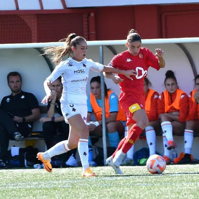 photo dimanche, les filles du mans fc reçoivent lens, au stade marie-marvingt.  ©  archives le maine libre
