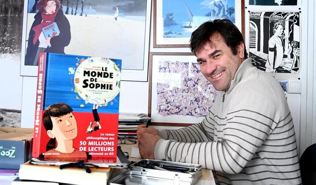 Le best-seller Le monde de Sophie adapté en bande dessinée par le Rennais  Nicoby 