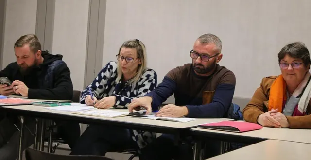 photo  la présidente stéphanie gisselère (2e à gauche), entourée des membresdu bureau.  &copy;  ouest-france 