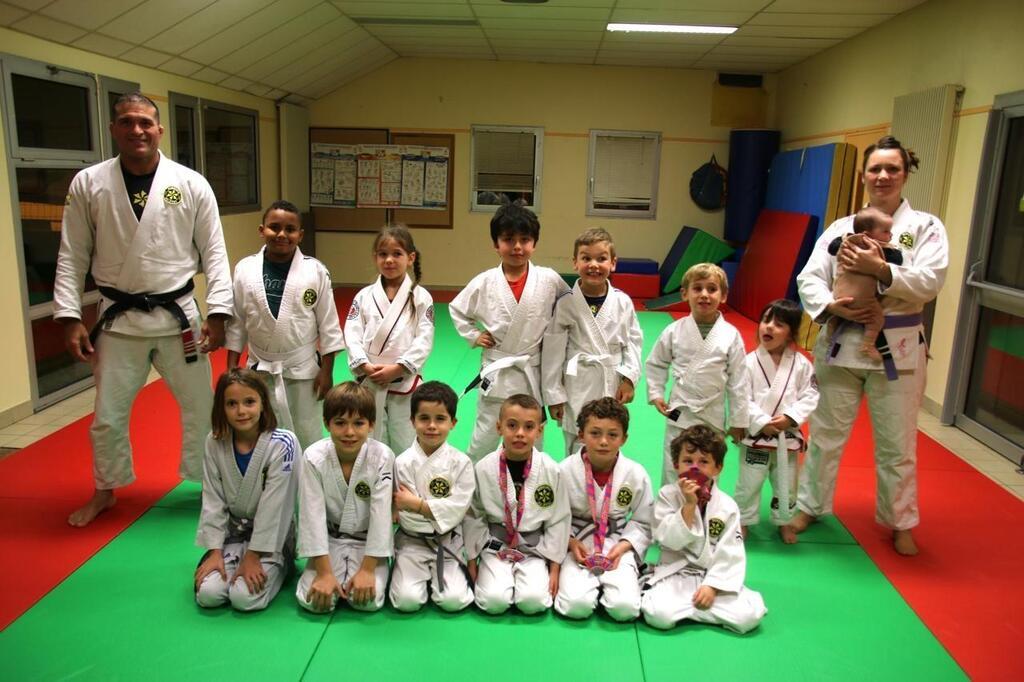 Ludique et sans violence : au Bono, l'engouement pour le jiu-jitsu  brésilien ne cesse de 