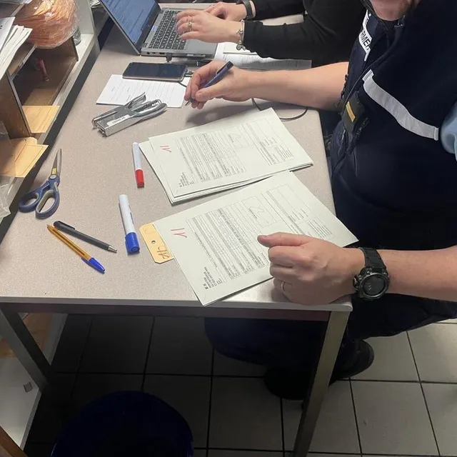 Abandon d’armes à feu : la gendarmerie de Lisieux accueille « des ...