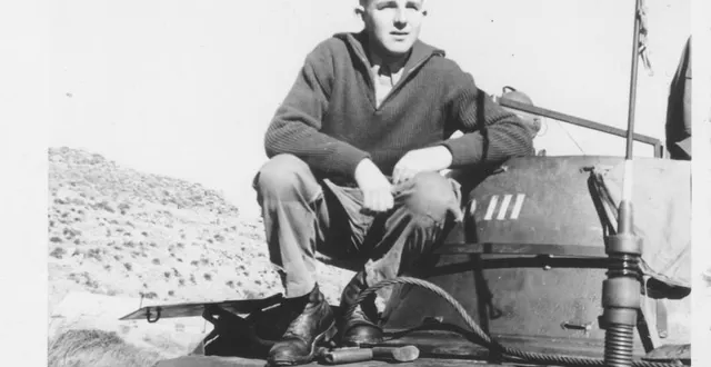 photo  jean duval sur un char  &copy;  ouest-france 