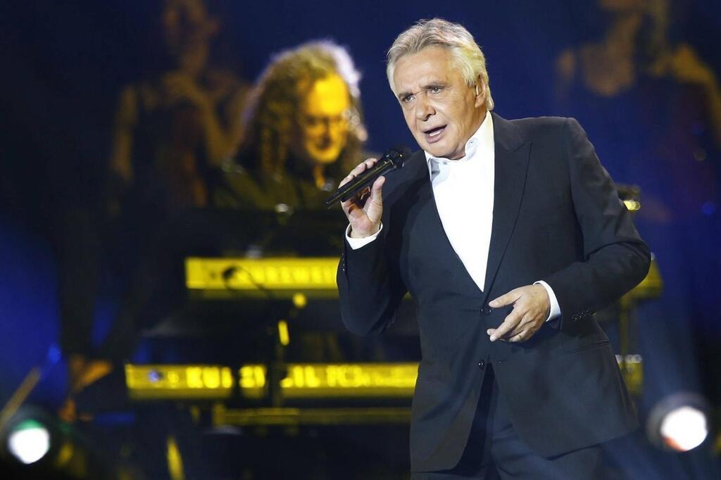 Michel Sardou, sa vie son oeuvre : résumé